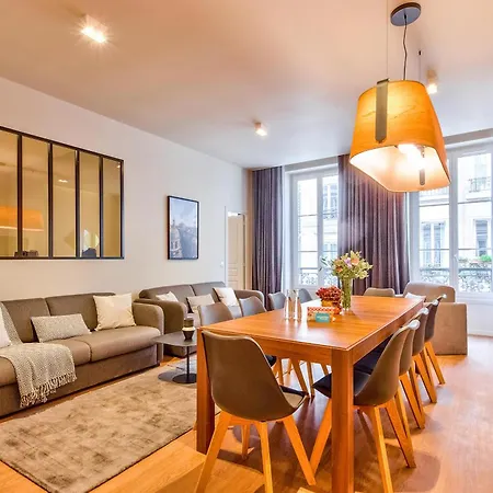 Urban Flat 111 - Urban Lovely Flat Madeleine Appartamento *